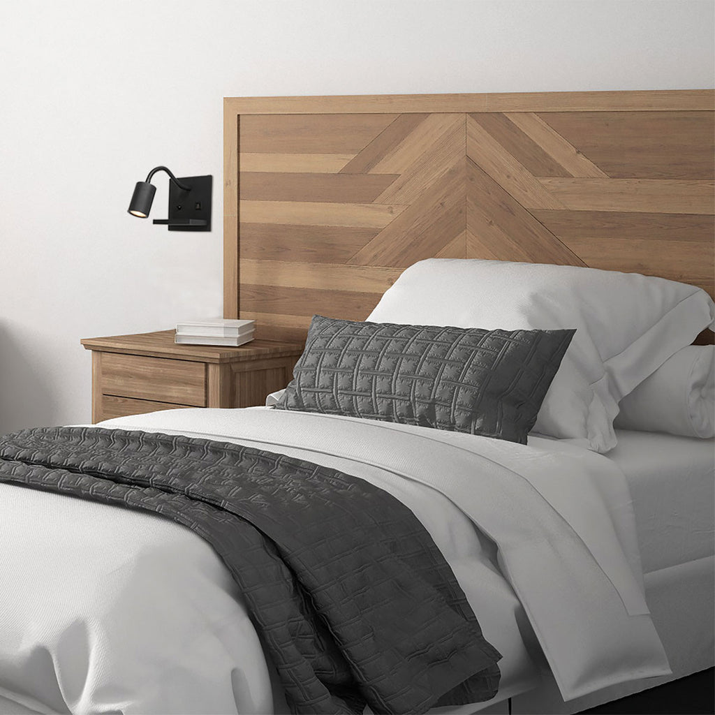 Applique murale noire en métal avec chargeur sans fil et ports USB