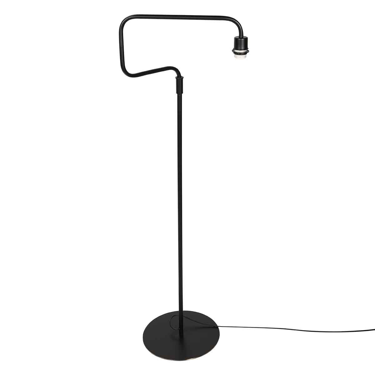 Lampadaire noir avec abat-jour tressé naturel et bras orientable – H165 cm