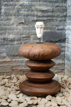 Statue en grès ovale avec coquillages – Naturel