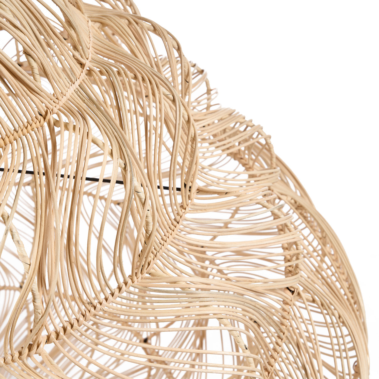 Suspension rotin naturel ajouré forme nuage – Ø102 cm