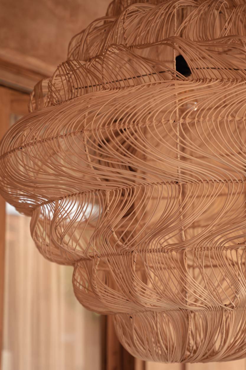 Suspension rotin naturel ajouré forme nuage – Ø102 cm