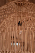 Suspension en rotin naturel forme cloche ajourée – Ø82 cm