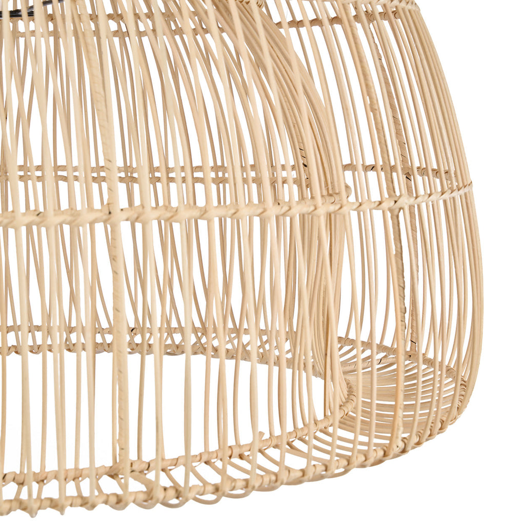 Suspension en rotin naturel forme cloche ajourée – Ø82 cm