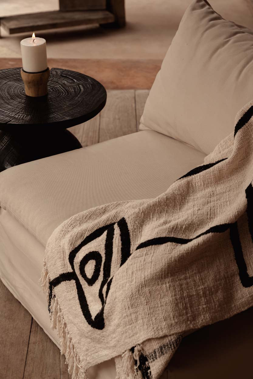 Jeté de lit en coton noir naturel motif œil protecteur et franges