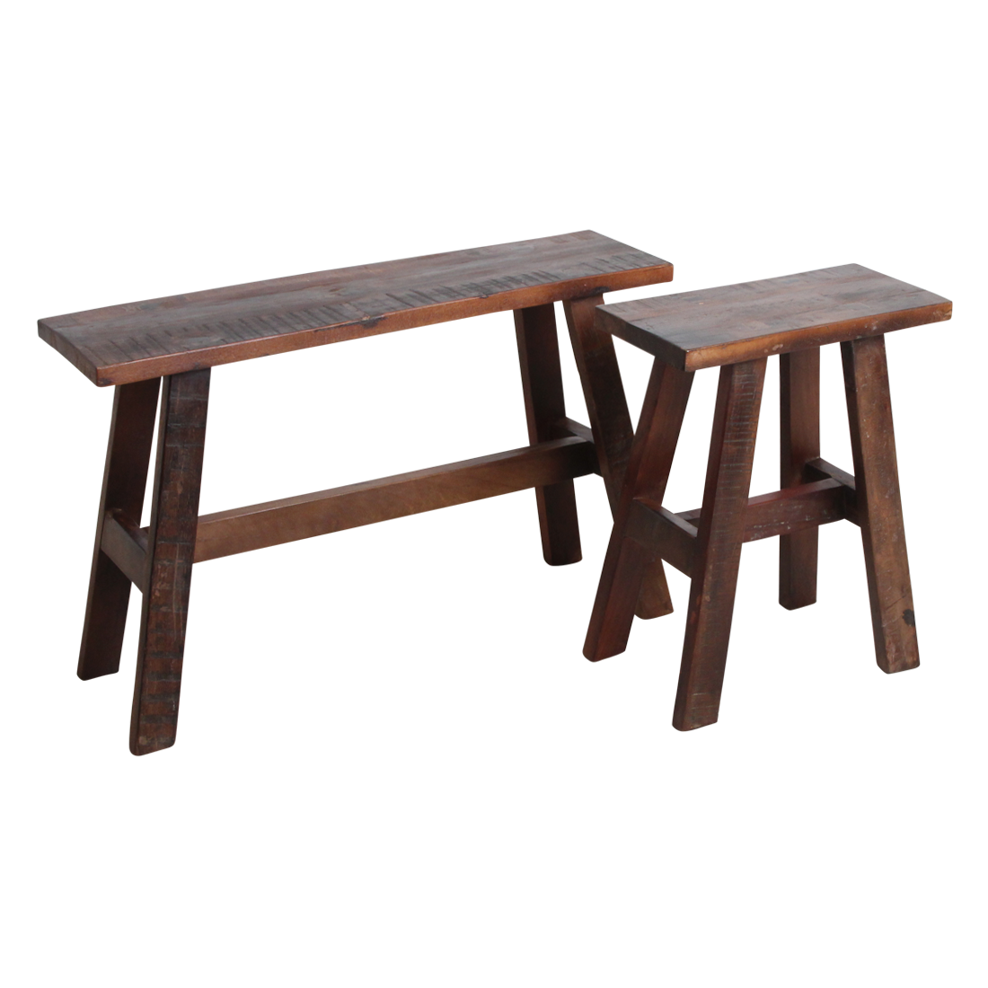 Banc en bois recyclé brun foncé pieds évasés look vintage – 45x20 cm