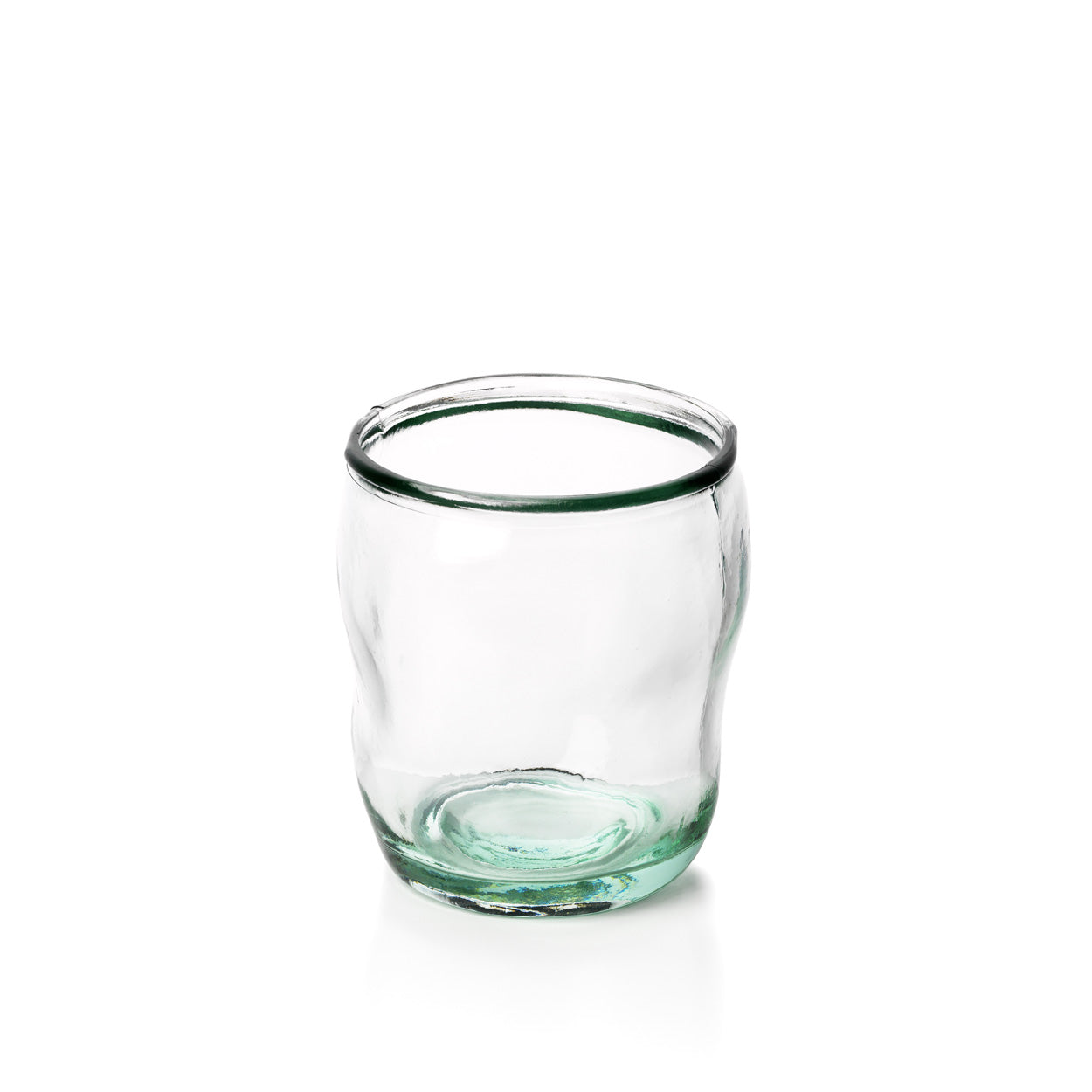 Verre cylindrique bleu en verre recyclé – H10,5 cm
