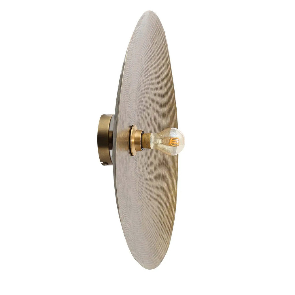 Applique murale ronde en laiton martelé avec douille centrale – Ø55 cm