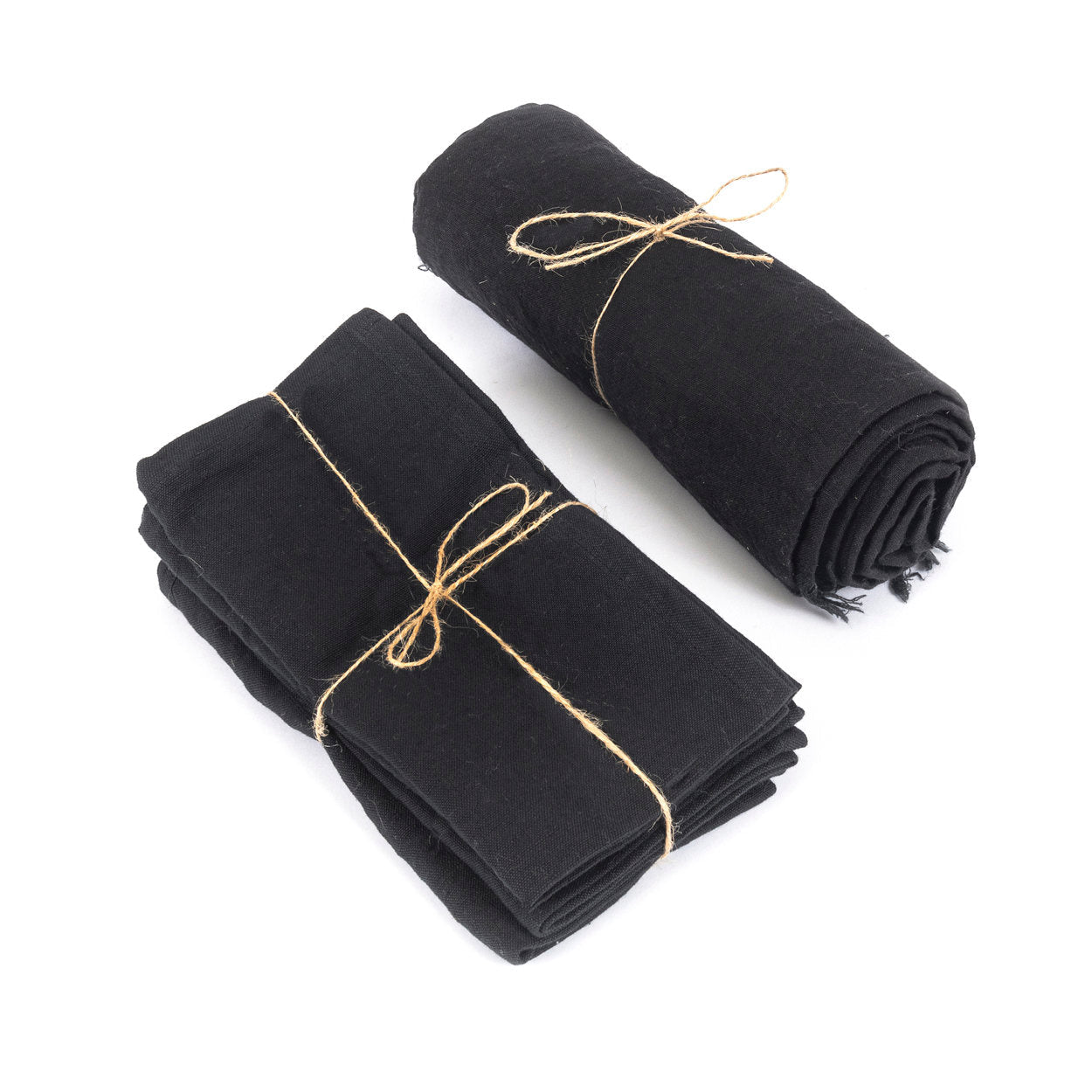 Nappe rectangulaire en lin lavé noir uni avec bords frangés – 150x250 cm