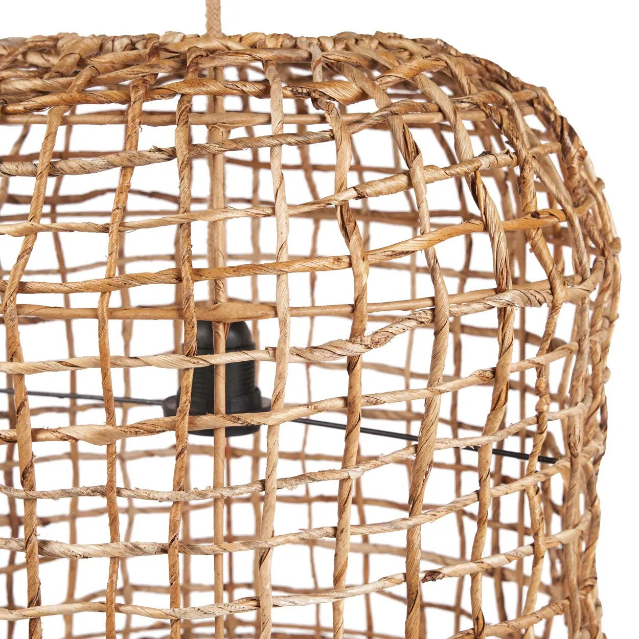 Suspension cylindrique en feuille de bananier ajourée naturelle – H74 cm
