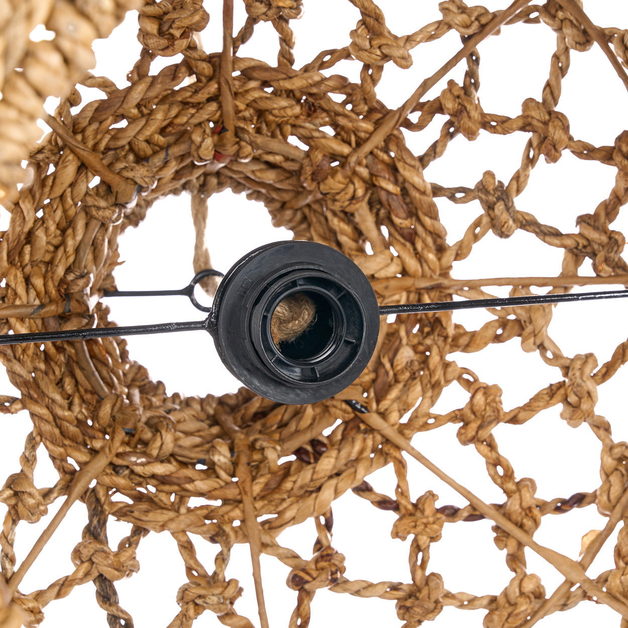 Suspension en feuille de bananier tressée naturelle ajourée – Ø45 cm