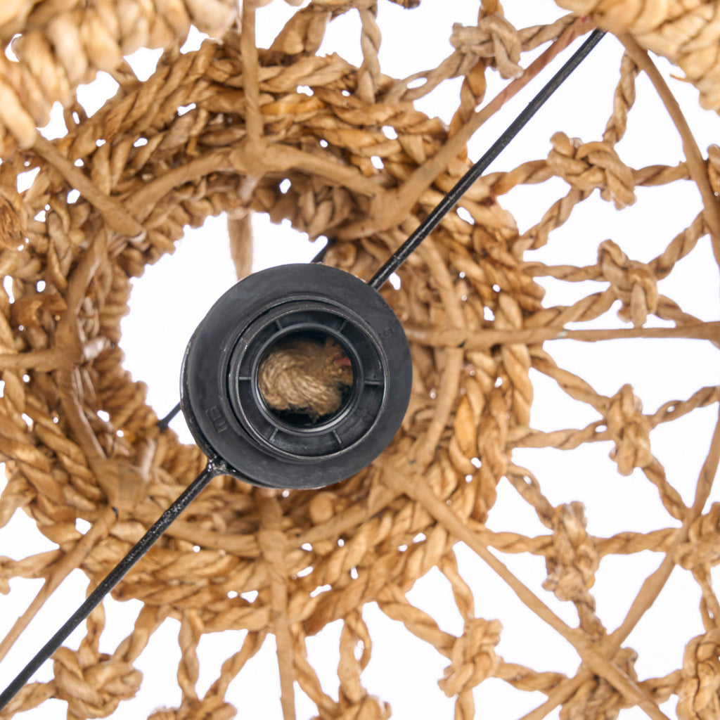 Suspension en feuille de bananier ajourée naturelle – Ø35 cm
