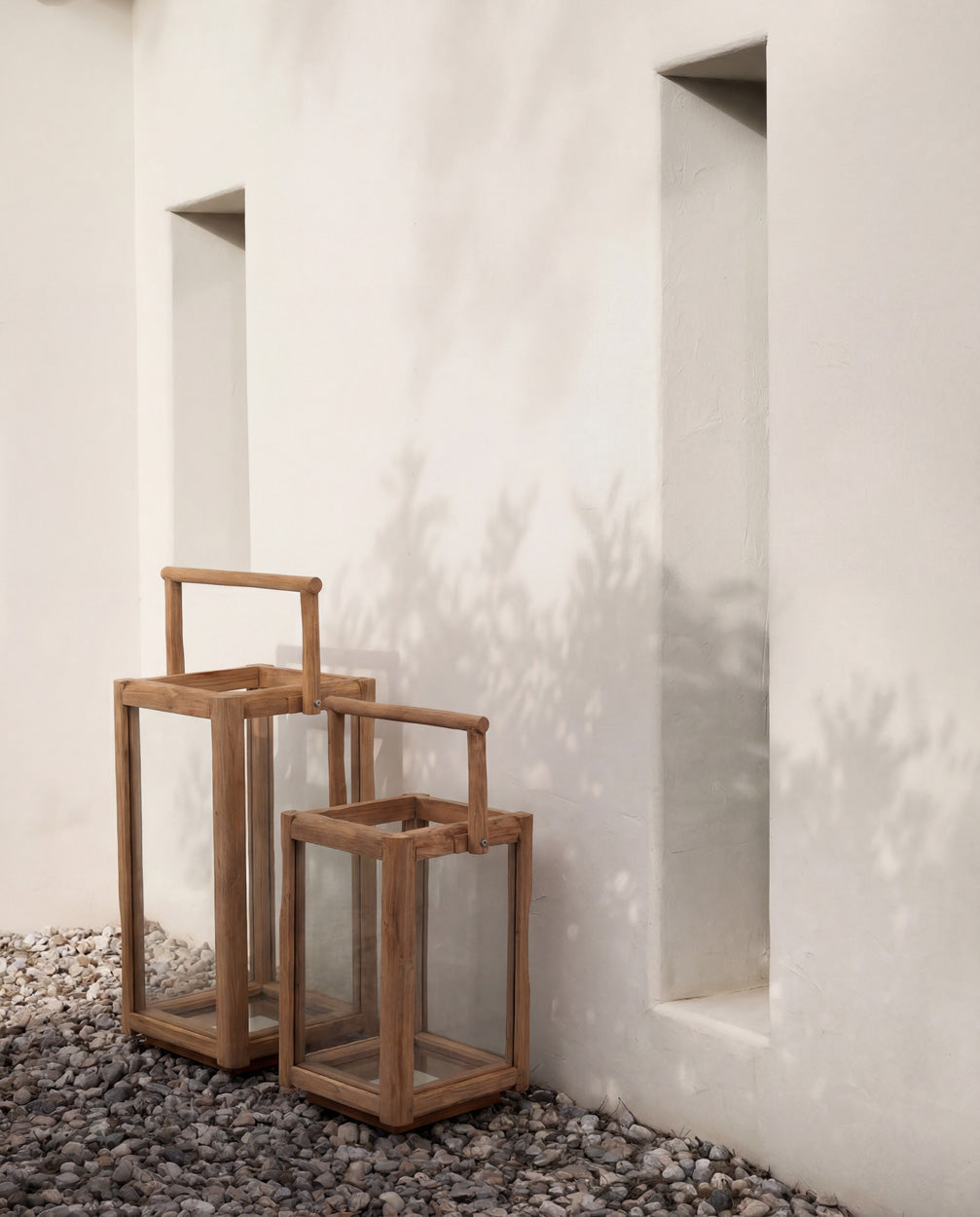 Lanterne rectangulaire en bois de teck recyclé avec poignée – H60 cm