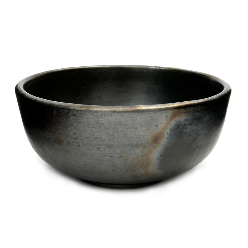Bol rond en terre cuite brûlée noir finition irisée