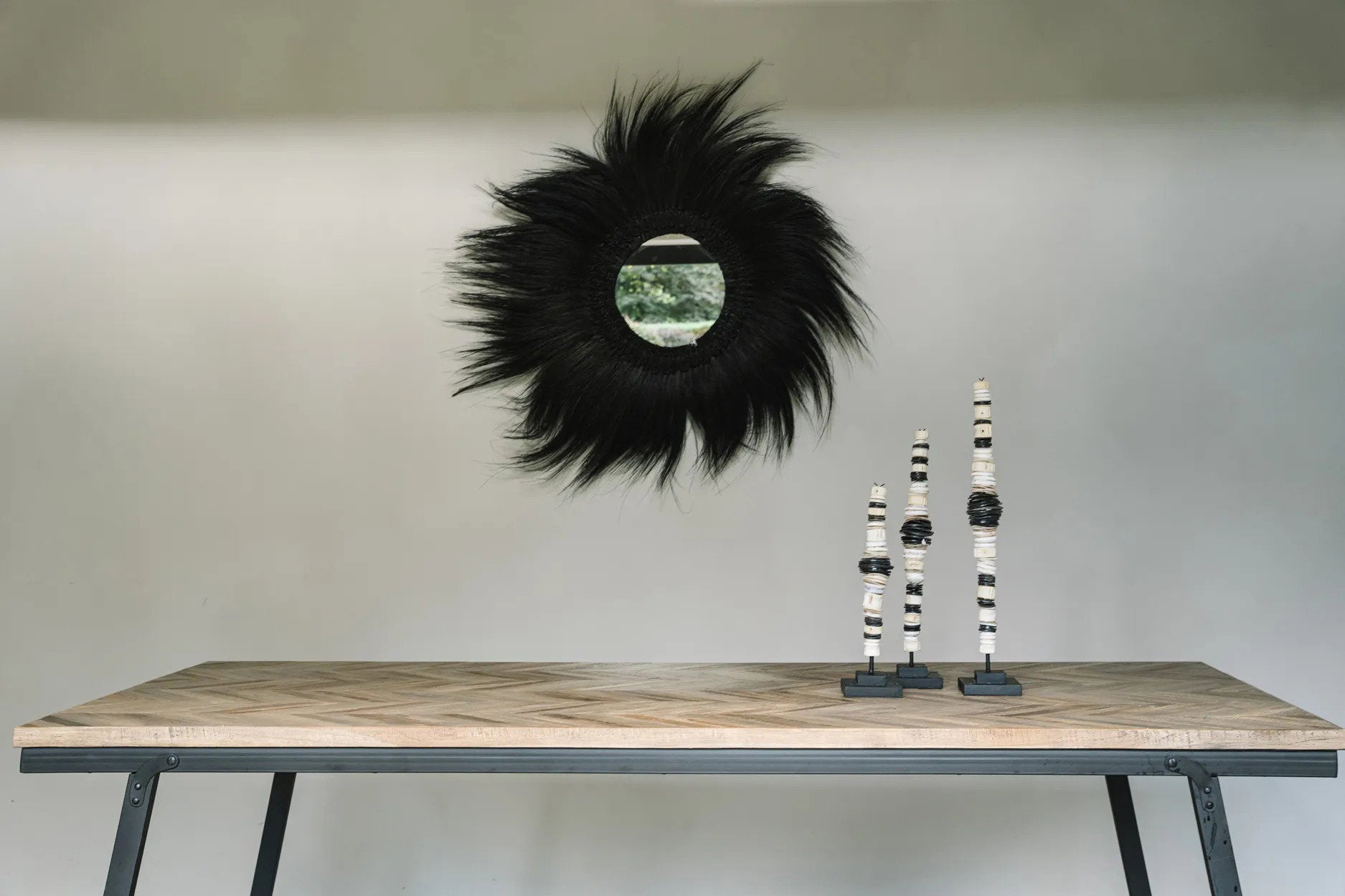 Miroir rond en herbe de Rayung noire 70 cm mural