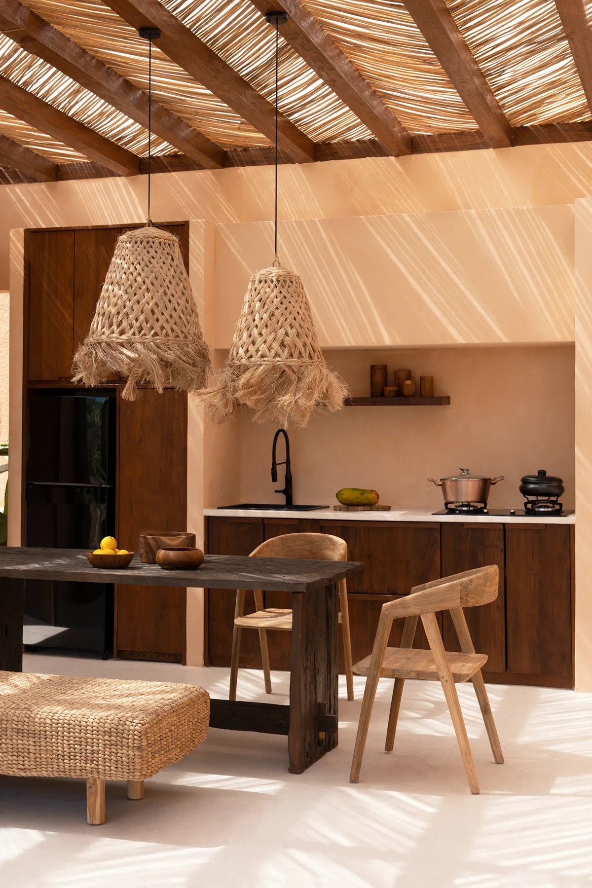 Suspension conique en abaca naturel – Ø63 cm