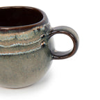 Tasse espresso en céramique artisanale vert sauge et brun Portugal