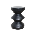 Table d’appoint en teck noir forme sablier sculptée – H45 cm