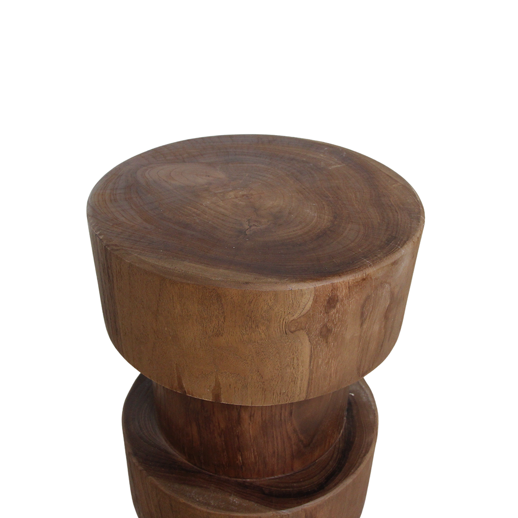 Tabouret en teck massif naturel forme totem pour bar ou salon – H65 cm