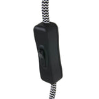 Interrupteur noir sur un cordon tressé pour applique murale en bois extensible blanc crème