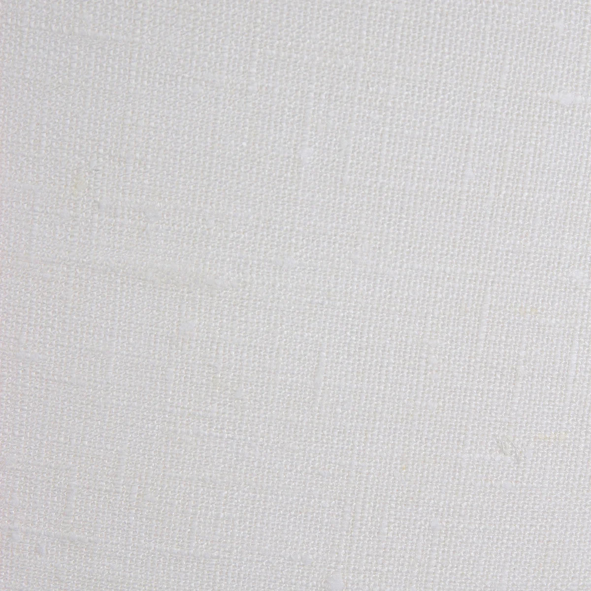 Texture de tissu blanc pour applique murale en métal noir avec abat-jour en lin
