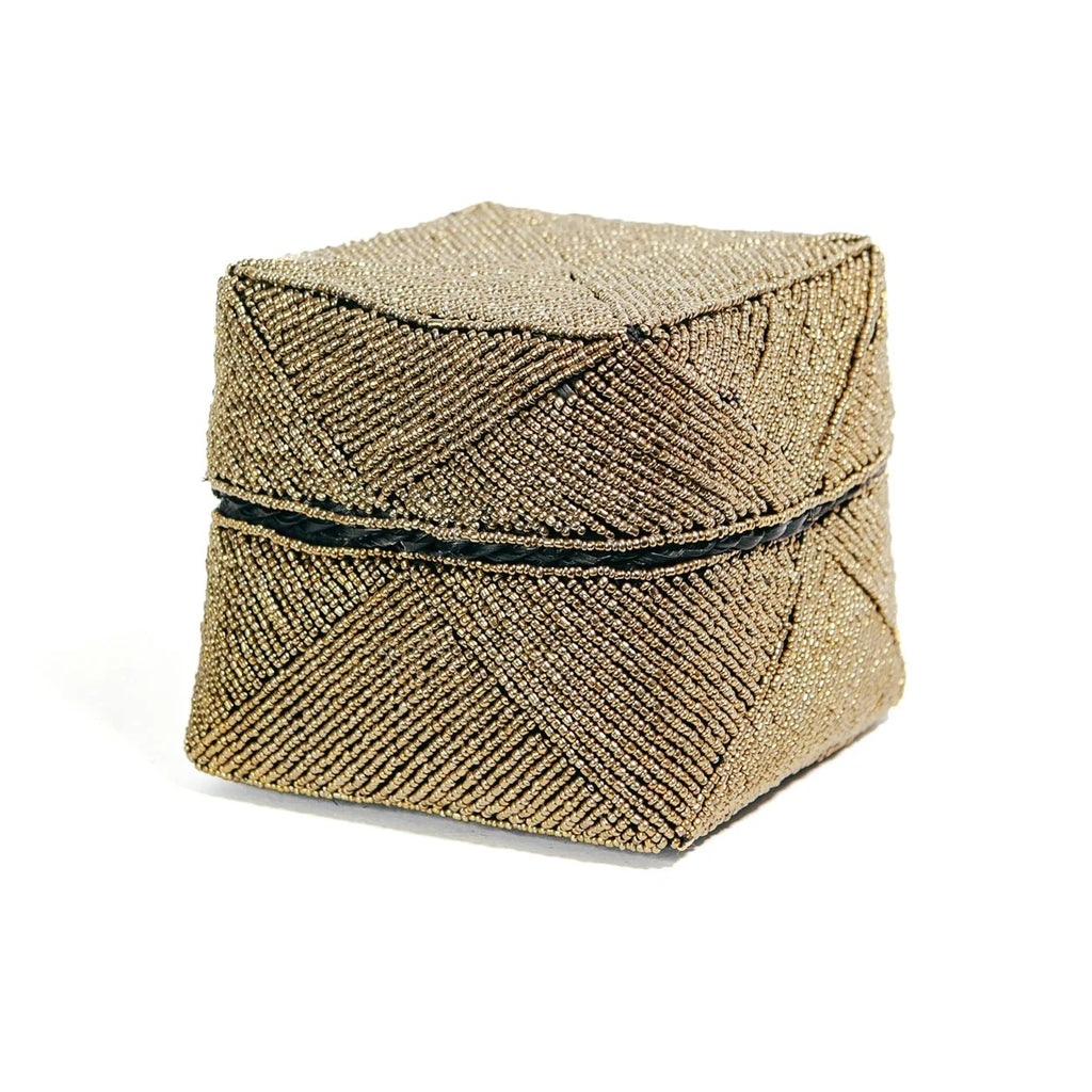 Boîte de rangement rectangulaire en perles dorées motif géométrique