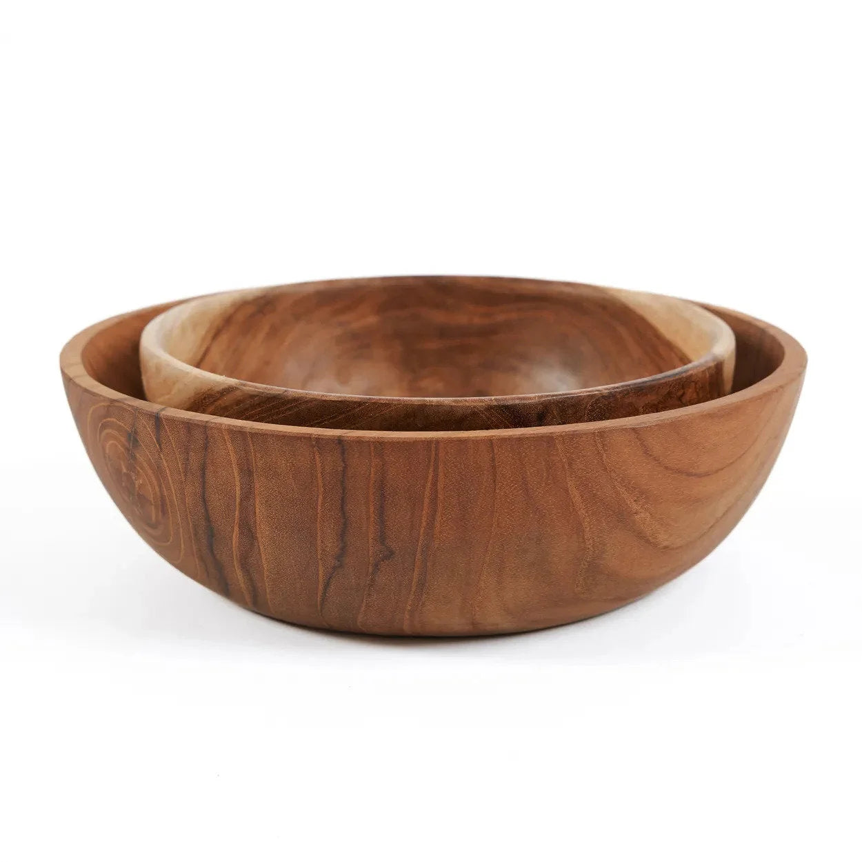 Deux bols en bois de teck sculpté avec grains riches pour apéritifs organiques