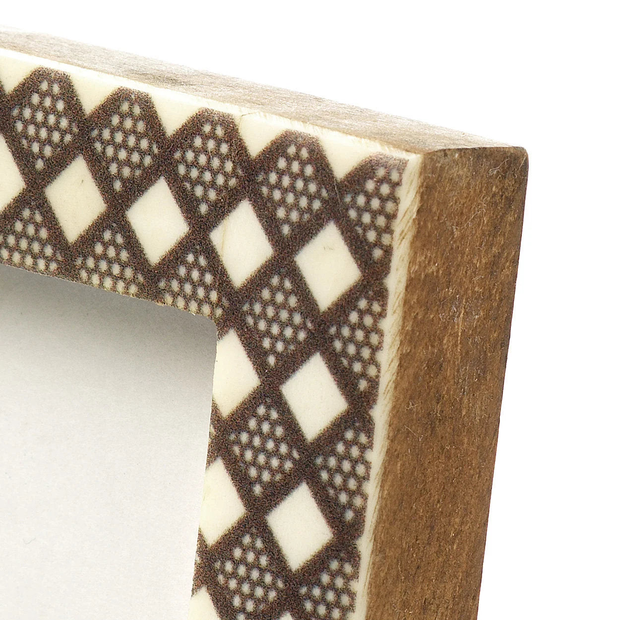 Cadre photo résine blanc marron motif losanges rustique en bois
