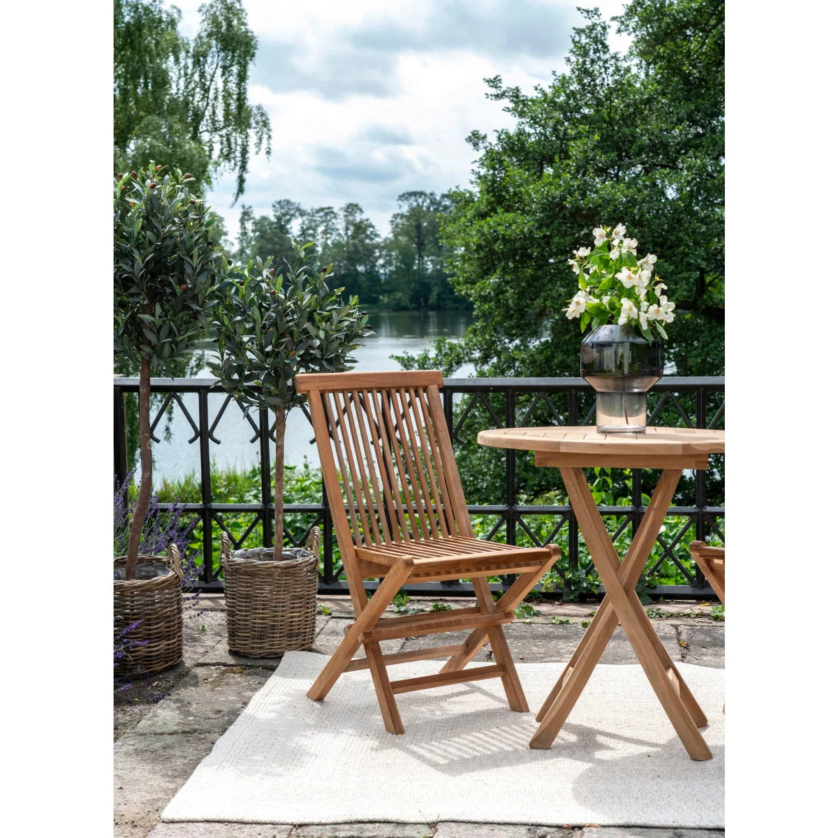 Chaise pliante en teck brun clair à lattes verticales, lot de 2