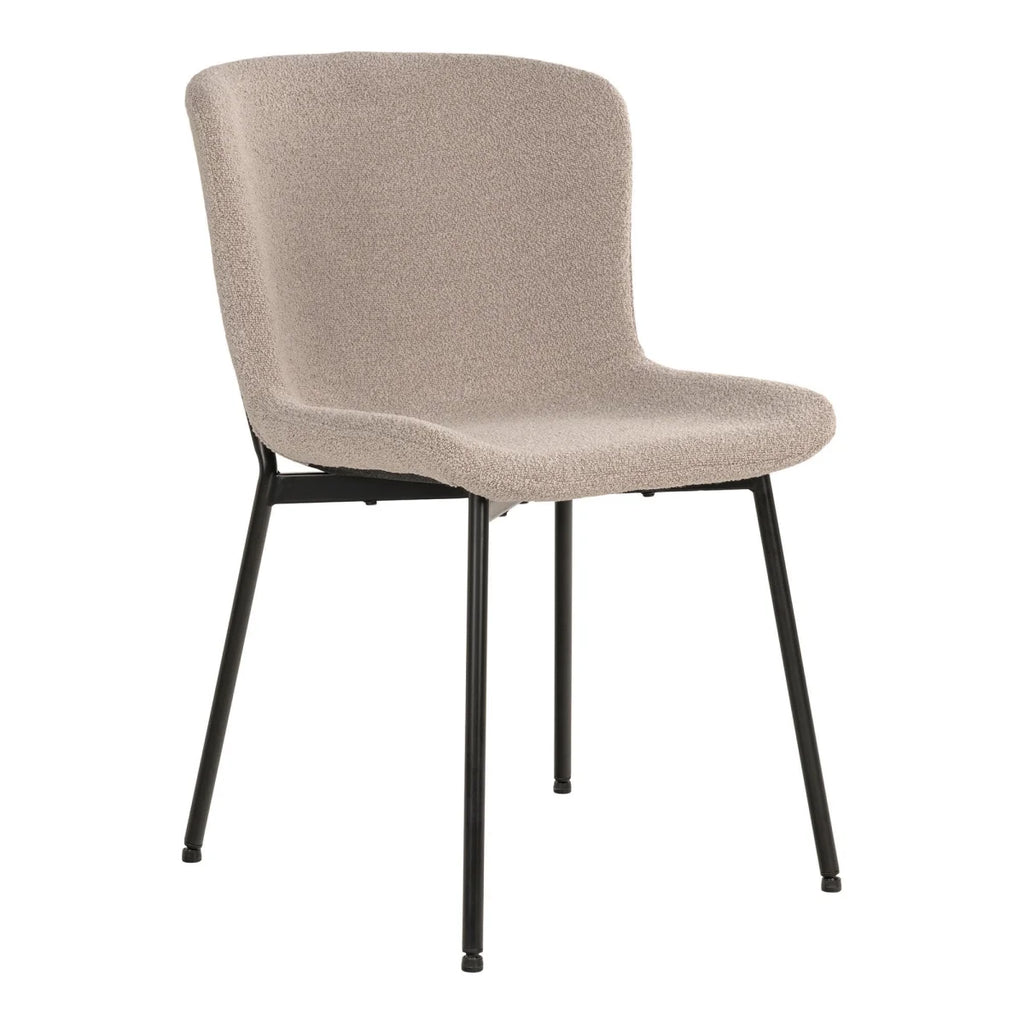Table ronde en bois sombre avec base centrale et 4 chaises beige tissu bouclé