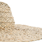 Chapeau de paille en jacinthe d’eau naturel à bord XXL souple beige tressé