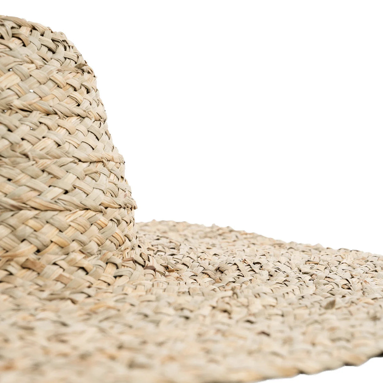 Chapeau de paille en jacinthe d’eau naturel à bord XXL souple beige tressé