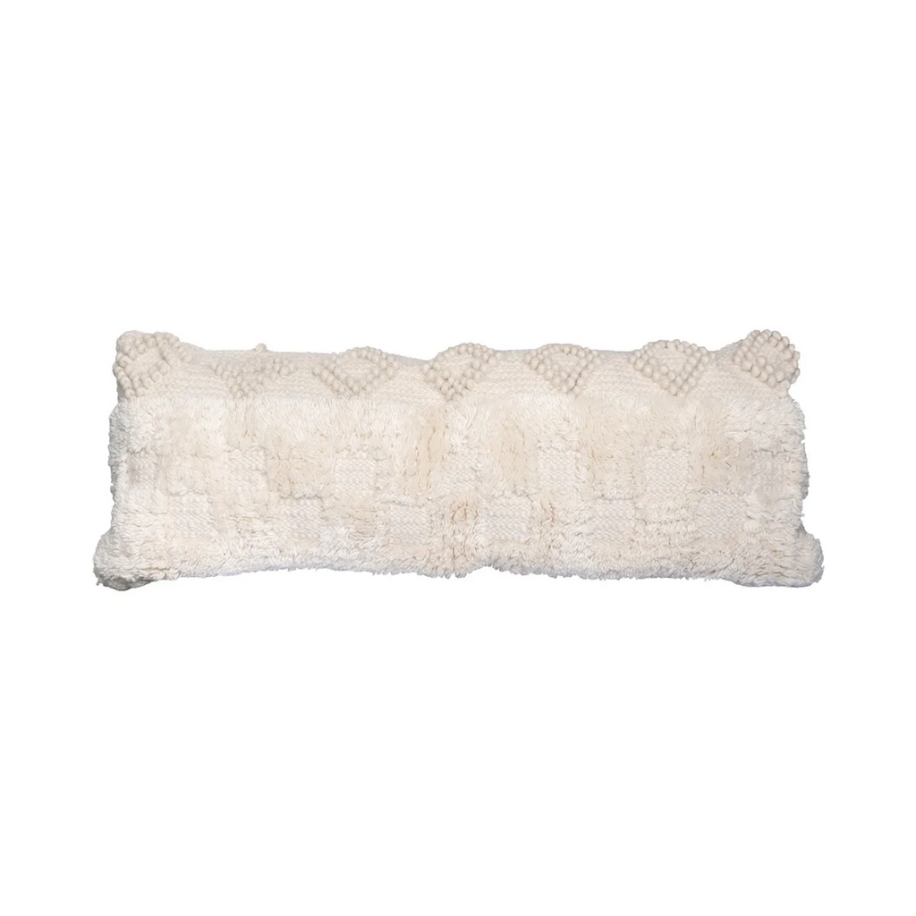 Coussin rectangulaire en laine et coton écru avec surface shaggy et motif en relief