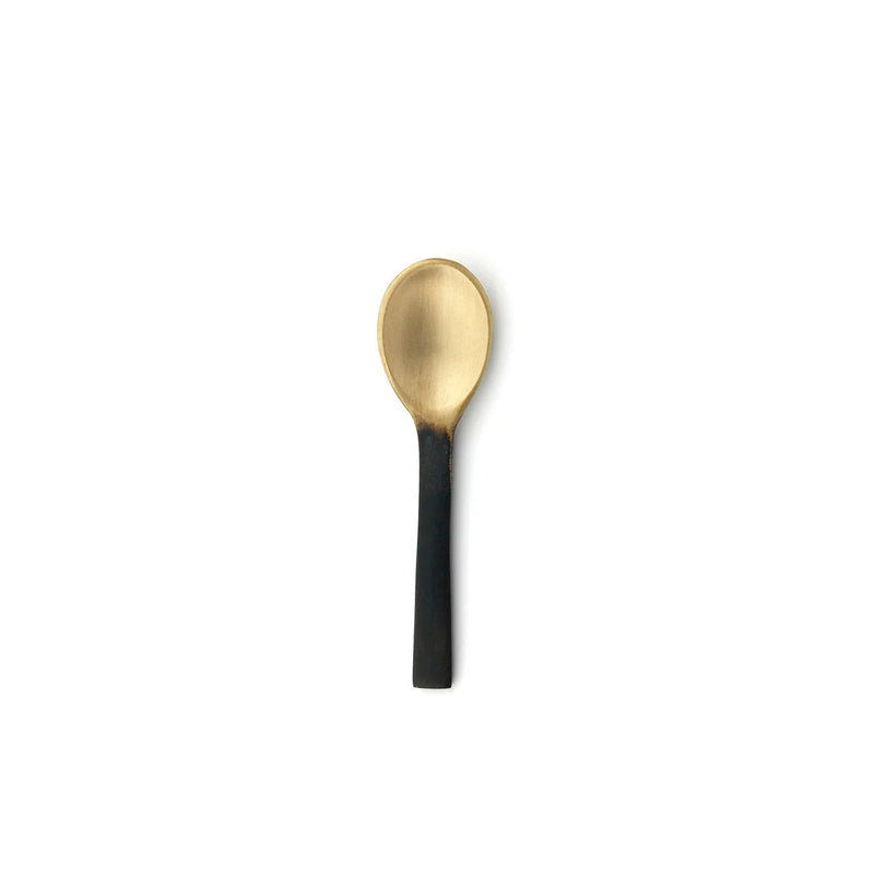Cuillère à sel en laiton doré et noir mat patiné