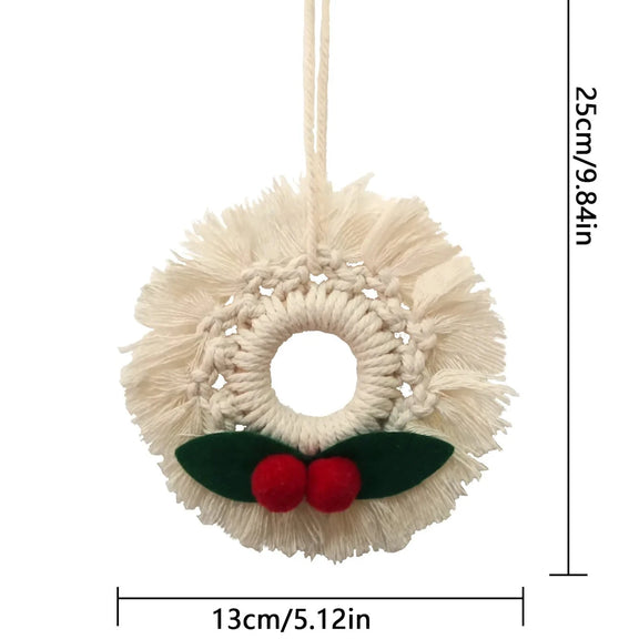 Dimensions du flocon en macramé : 13 cm de diamètre, suspension artisanale en coton