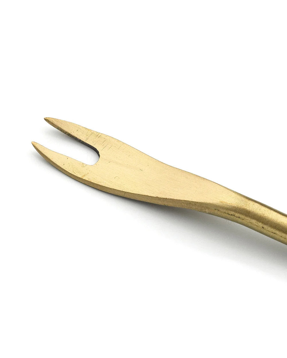 Fourchette apéritif en laiton doré martelé à deux dents