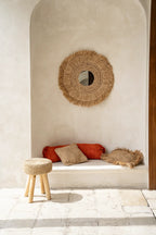 Miroir rond tissé avec franges en raphia naturel pour décoration intérieure