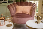 Fauteuil en velours rose saumon avec dos scallop et coussin à franges