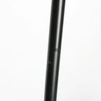 Lampadaire arc métal noir mat, abat-jour rotin ajouré, H180 cm