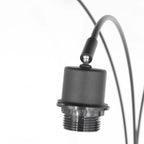 Base métallique filetée noire cylindrique de lampe avec câble pour lampadaire rotin tressé
