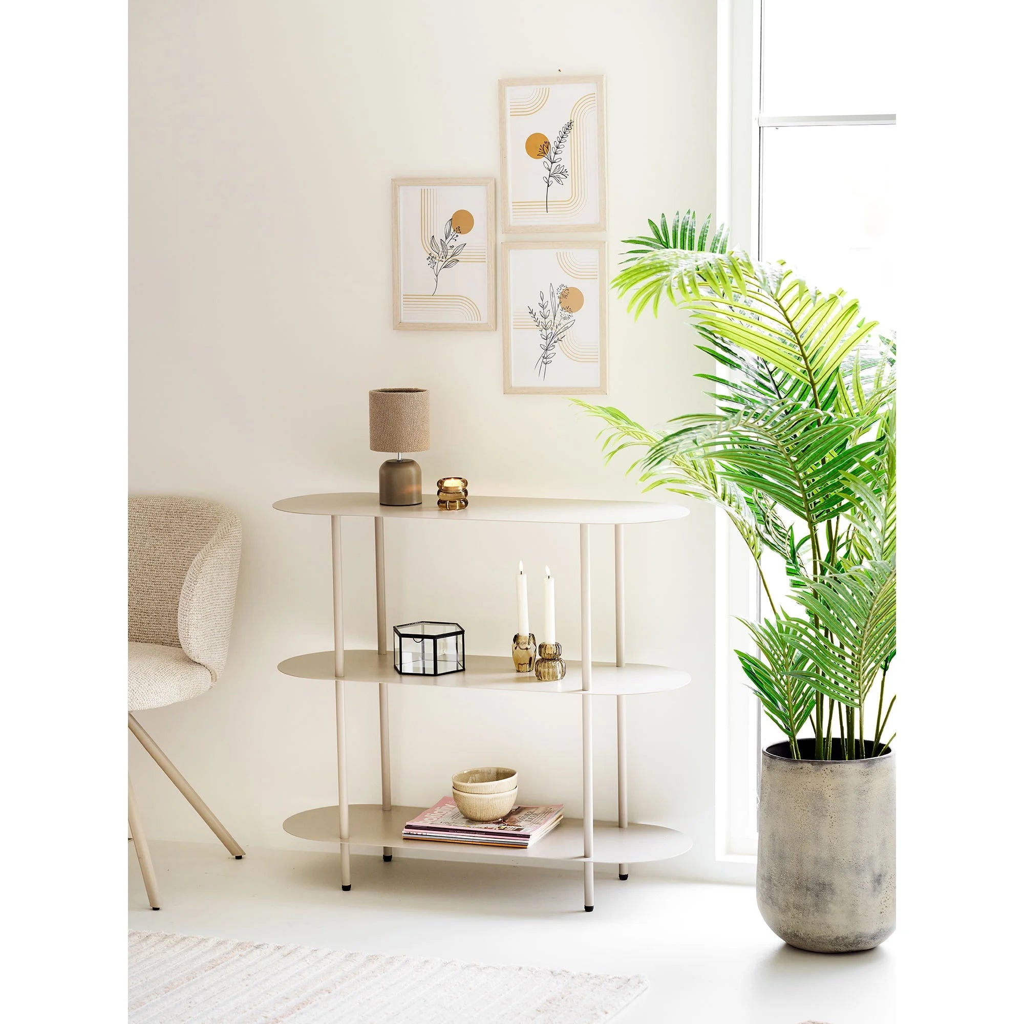 Lampe de table bouclée beige avec base taupe en métal mat, H24 cm