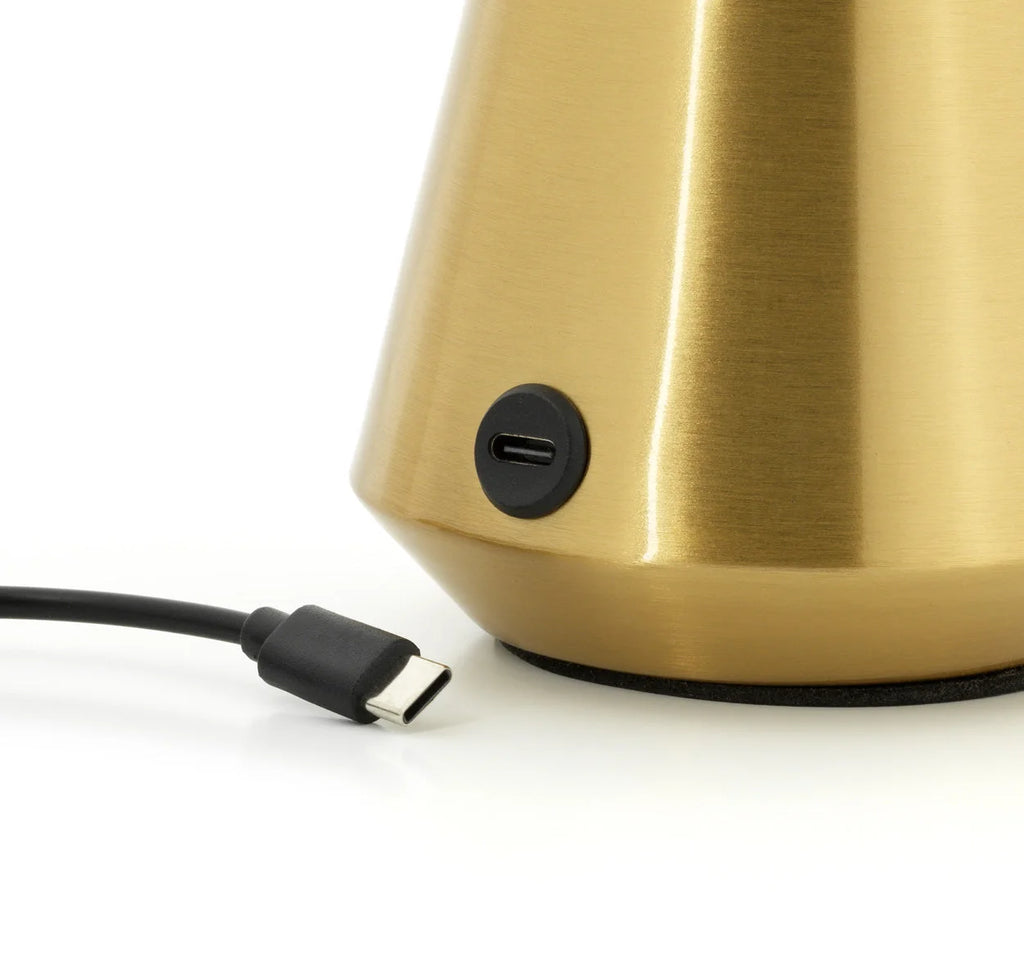 Lampe de table en laiton brossé doré conique H32 cm
