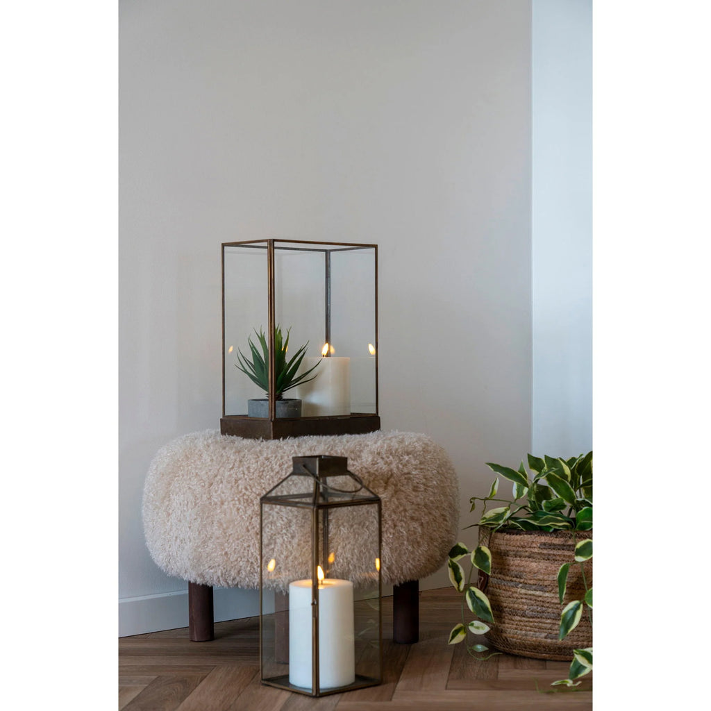 Lanterne en métal doré vieilli avec verre transparent et bougie blanche, H35 cm