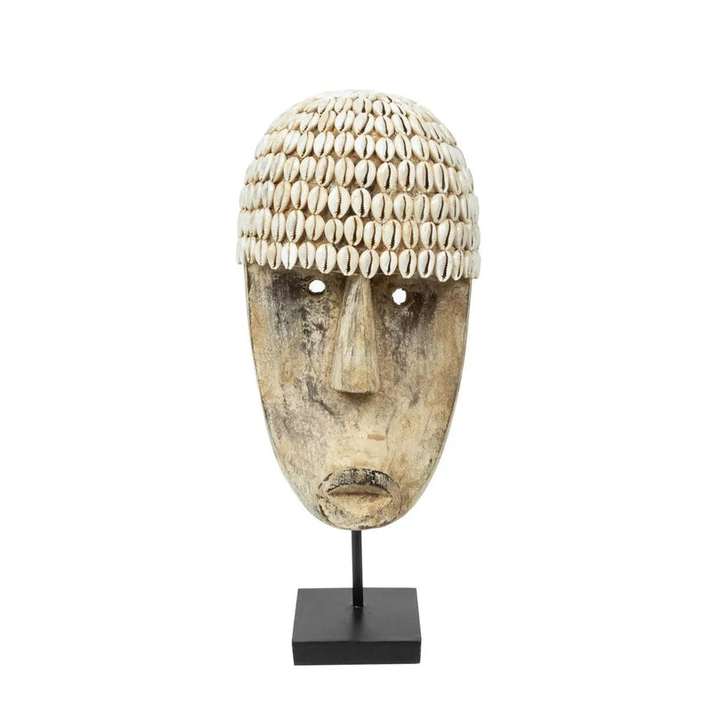 Masque décoratif en bois et coquillages sur support 40 cm
