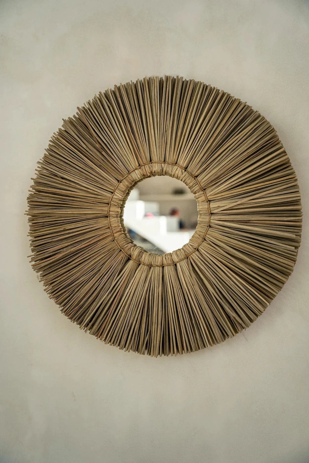 Miroir rond en herbe Alang Alang naturelle avec cadre en paille ou raffia 35 cm