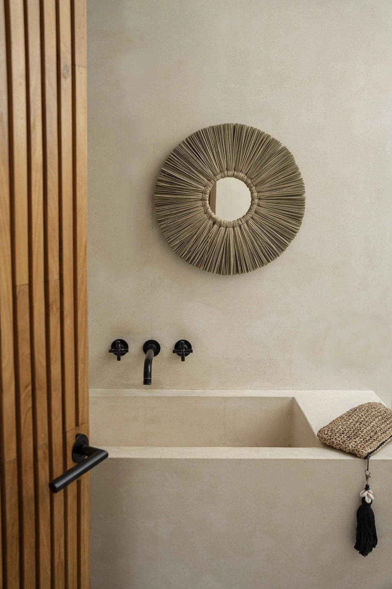 Miroir rond avec cadre en herbe Alang Alang naturel en style rayonnant de 35 cm