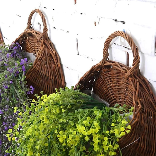 Panier mural en osier pour plantes dehors