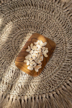 Plateau rectangulaire en racine de teck naturelle pour présentation culinaire
