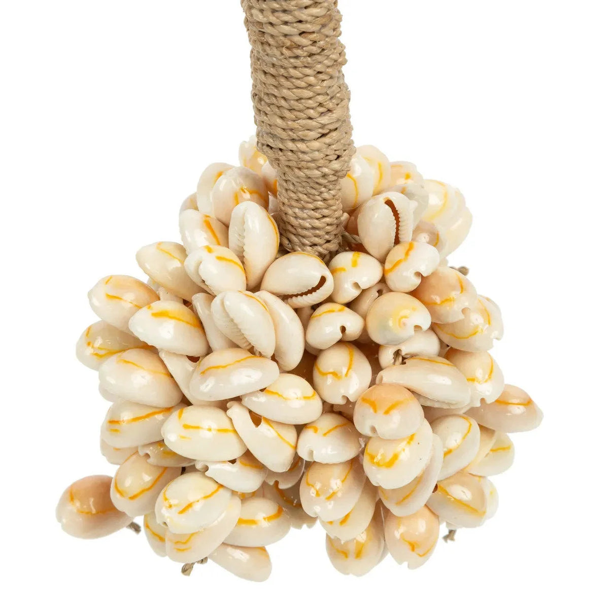 Décoratif en coquillages naturels fait main avec cluster de coquilles cowrie et corde