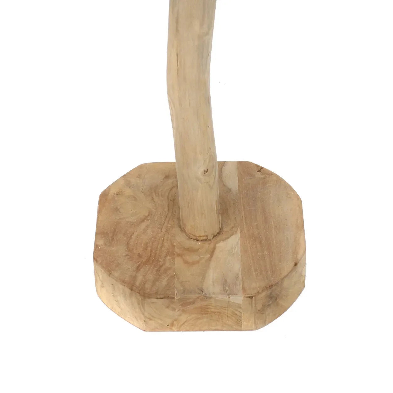 Base en bois sculpté avec un poteau courbé pour porte-manteaux en teck naturel H160cm