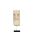 Masque en bois clair sur socle en métal noir, sculpture artisanale en grès beige